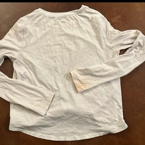 Lululemon Long Sleeve Shirt - Picture 2 of 6
